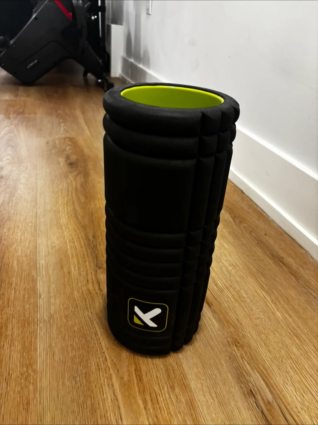 TriggerPoint GRID Foam Roller - Black thumbnail