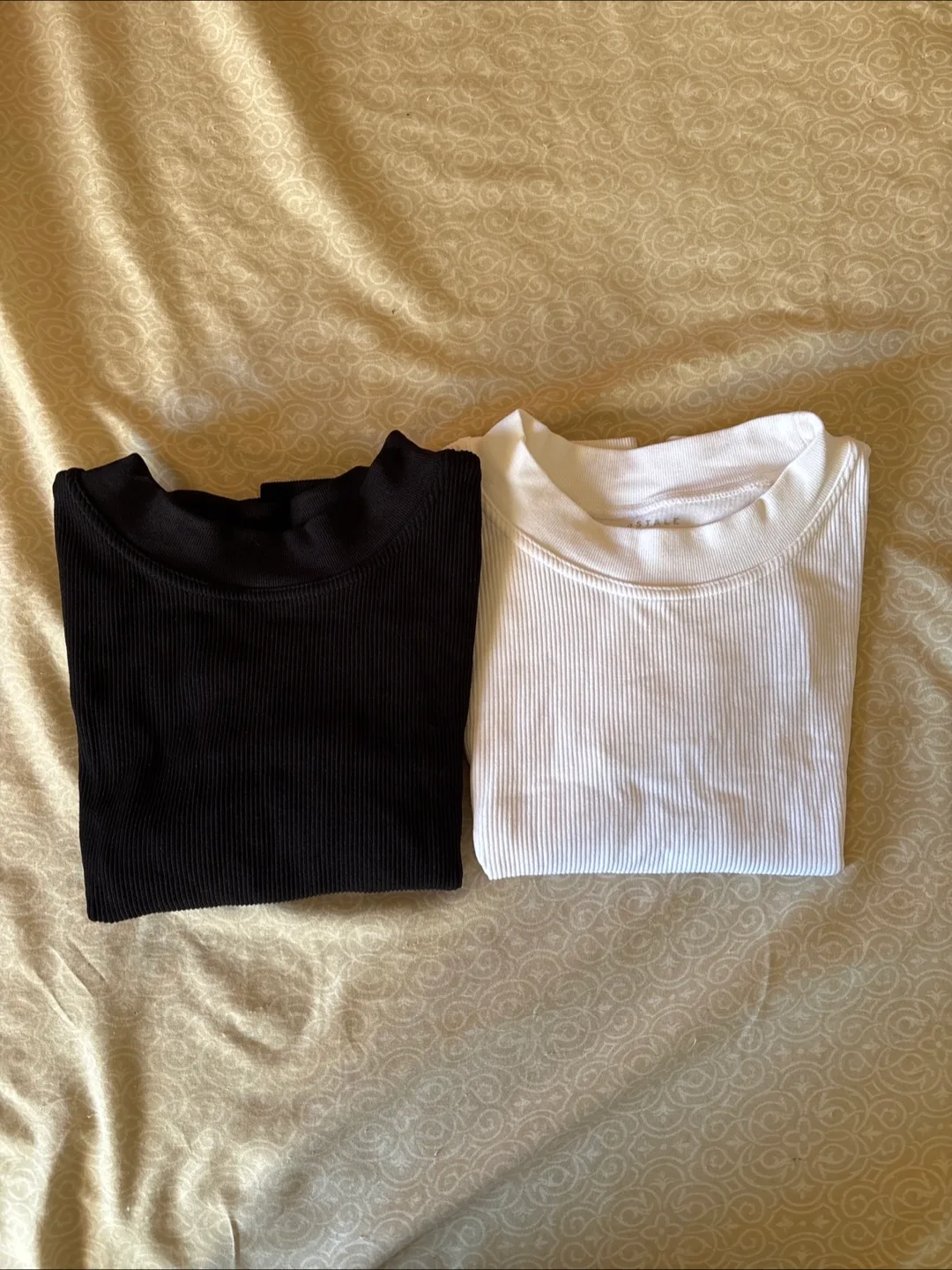 Aeropostale - Ribbed tees 2pc (Size S/P) thumbnail