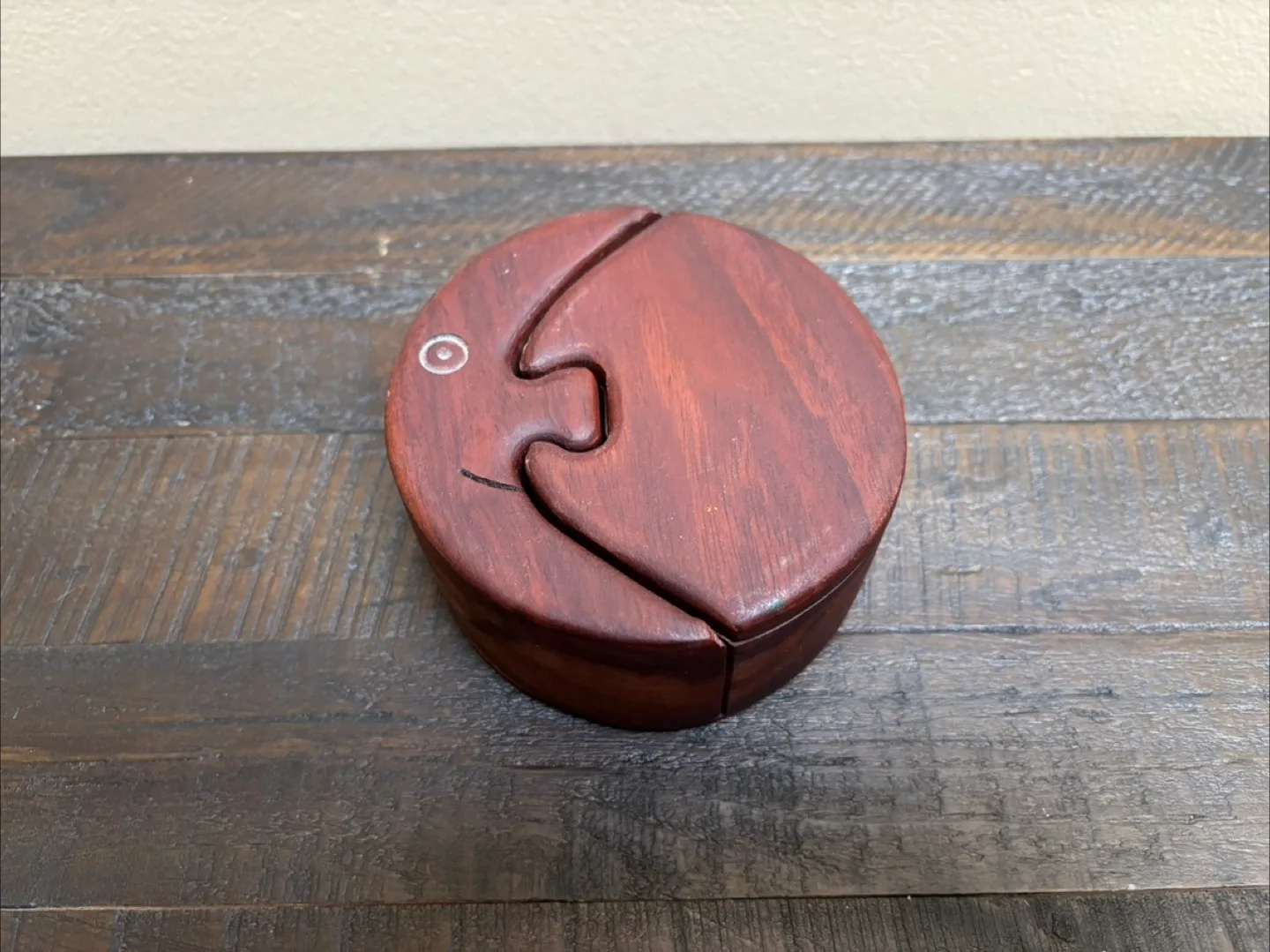 🇨🇦Wooden Puzzle Box with Smiling Moon thumbnail