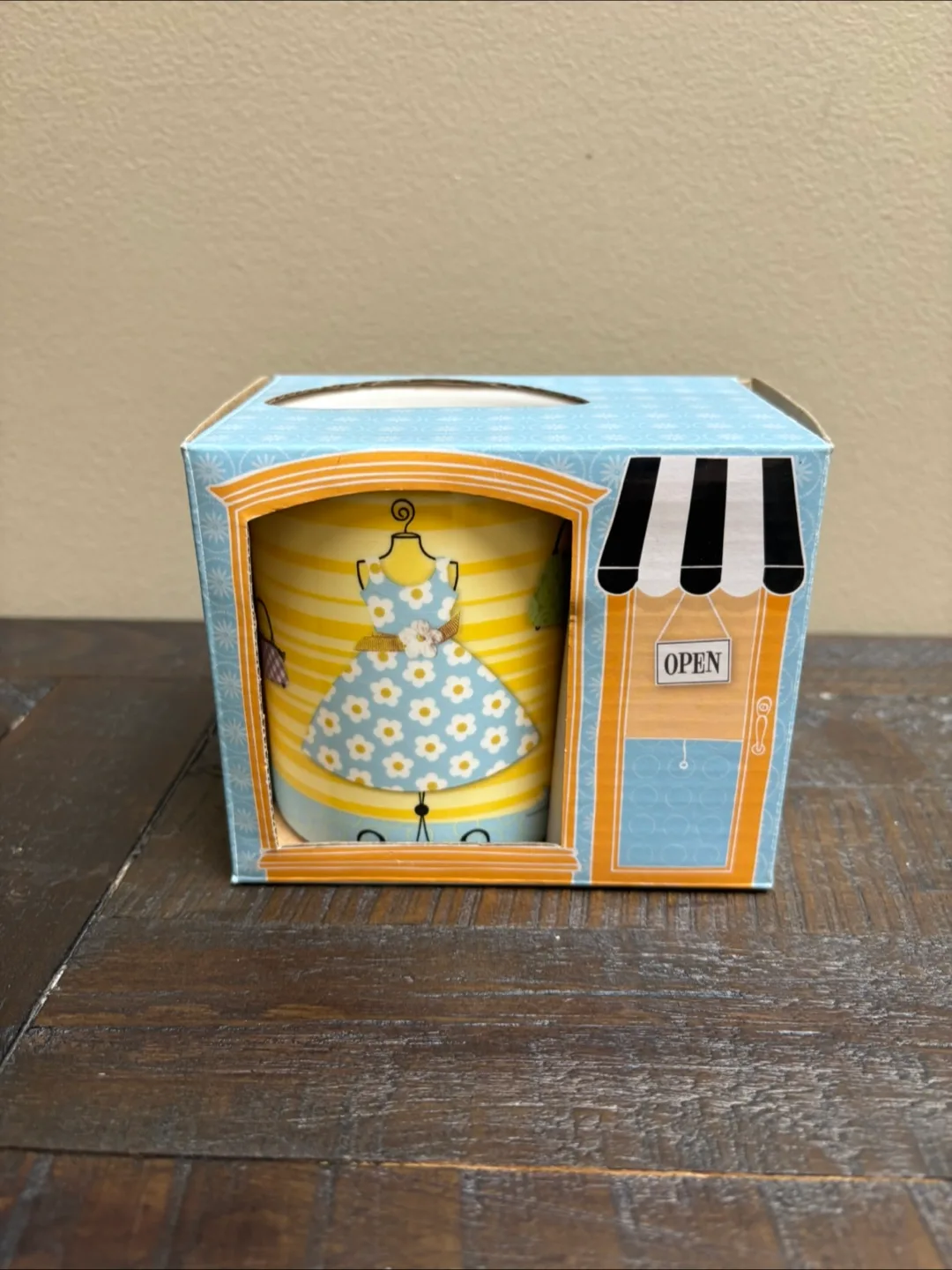🇨🇦Hallmark 'Make Today a Pretty Day' Mug thumbnail