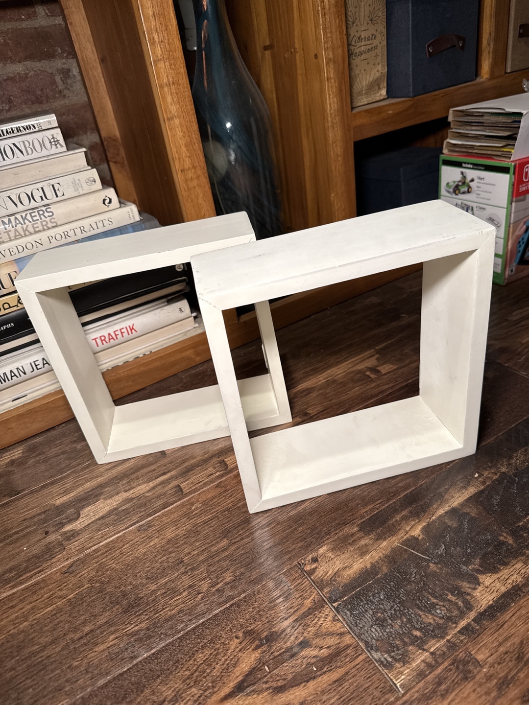 Set of 2 White Cube Floating Shelves - photo 3