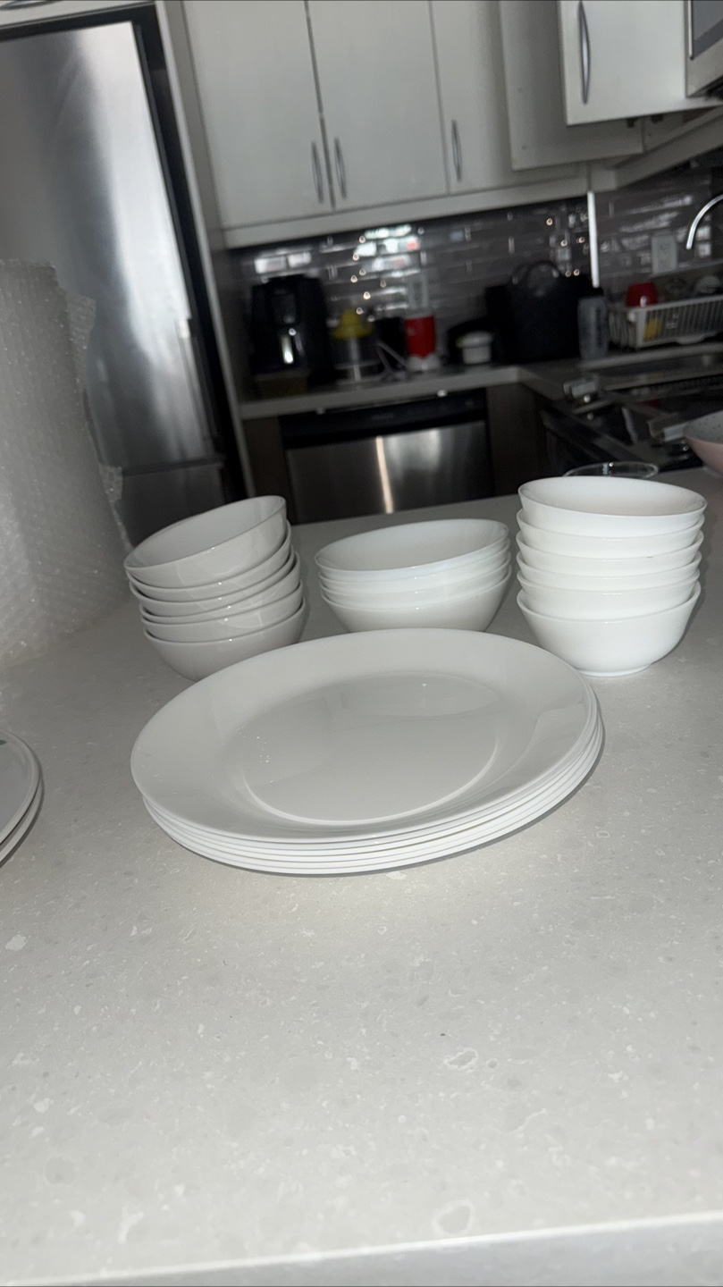 Corelle Dishes Set