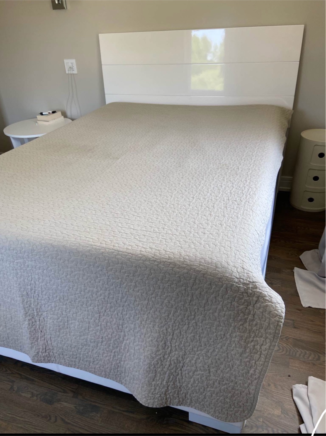 White Bed Frame with Headboard - photo 3