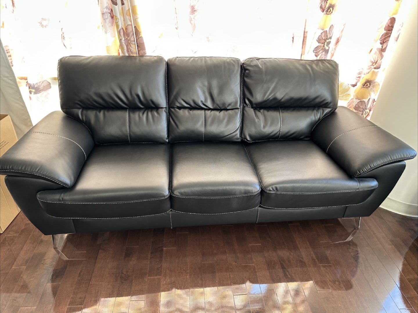 Black imitation Leather Sofa - photo 2