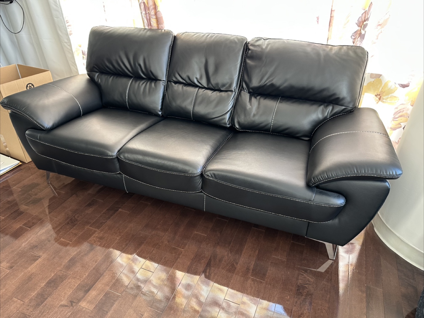 Black imitation Leather Sofa - photo 3
