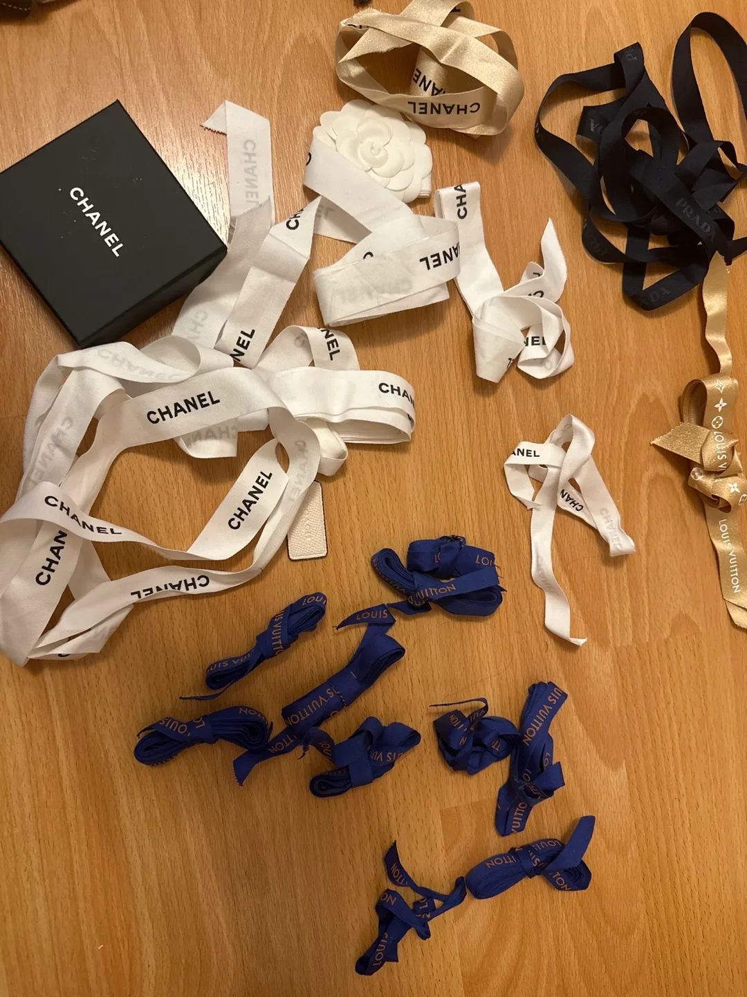 Designer Ribbons: Chanel, Louis Vuitton, Prada thumbnail