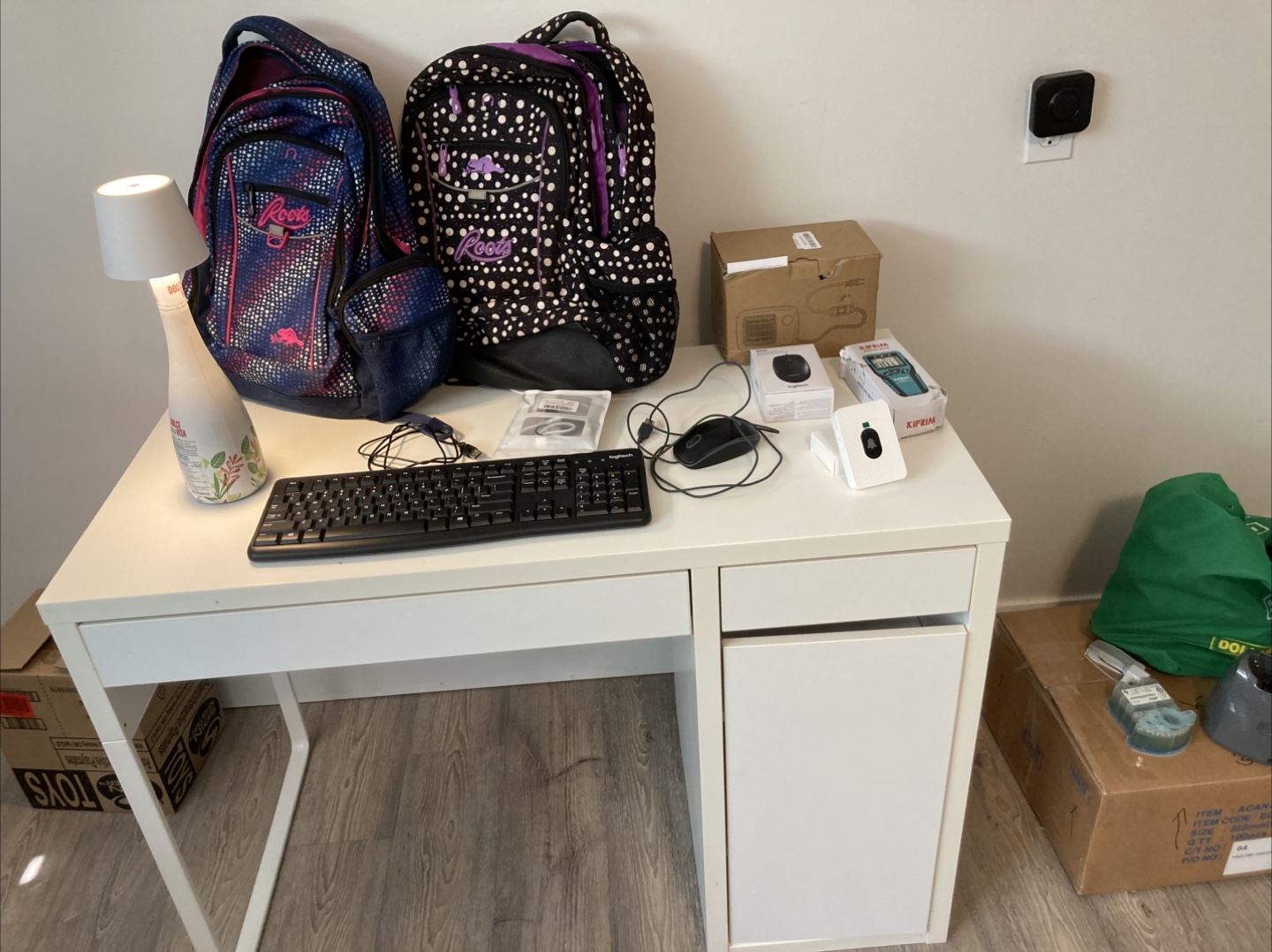 Household Items  and White Computer for Sale all 40$ or 5 - 20 - photo 2