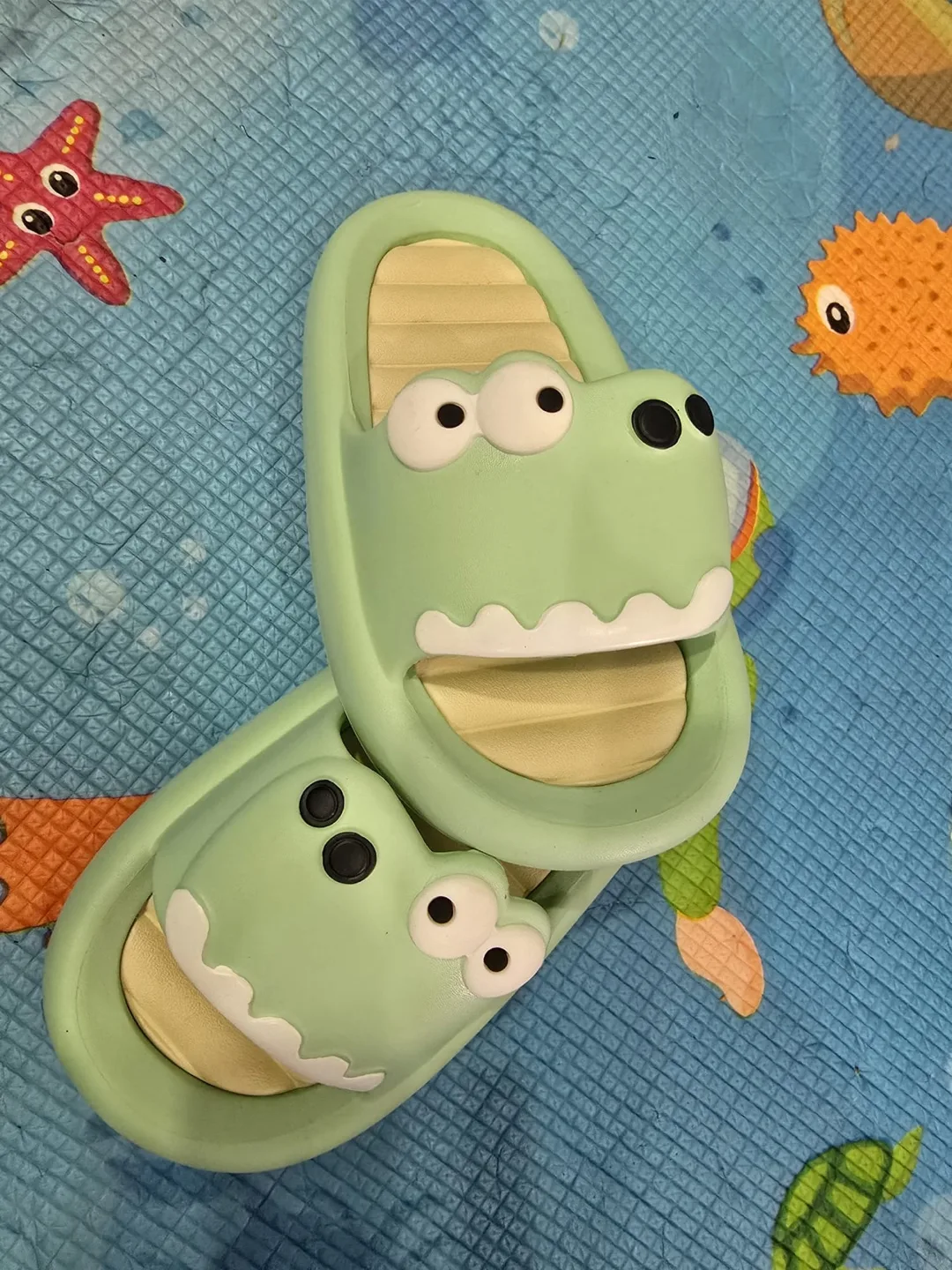 Cute Kids' Character Clogs - Size 6-7 Toddler image indicator(6)