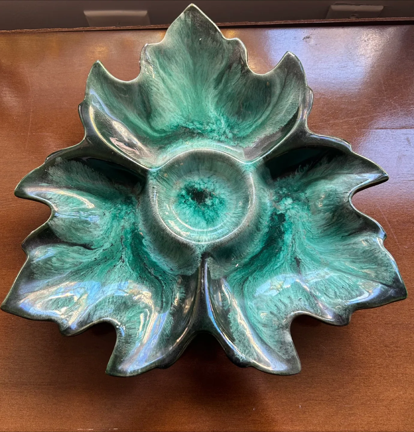 Vintage blue mountain pottery Leaf Shaped Candy Dish thumbnail