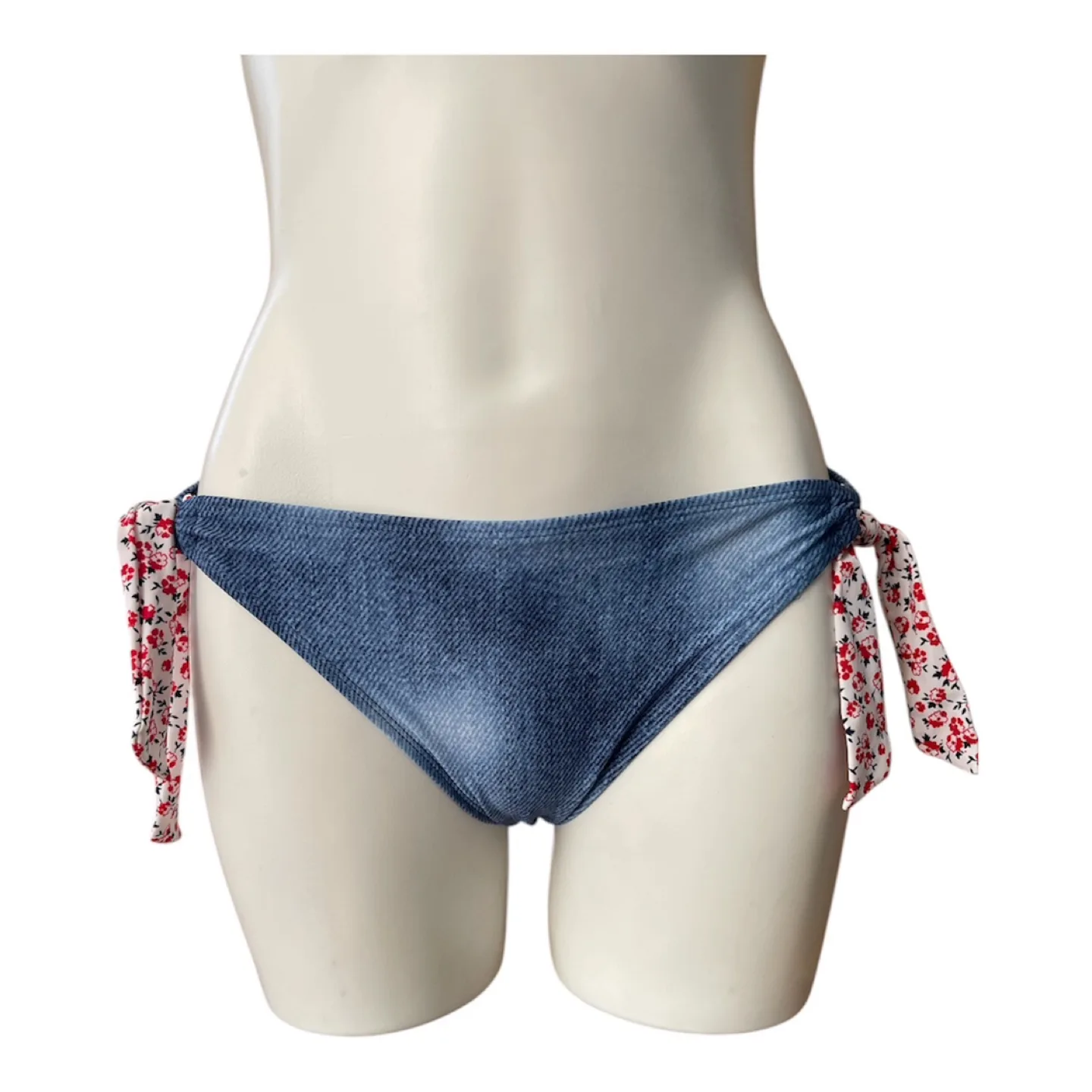 Vintage 2000s Y2K Blue ‘Denim Look’ Bikini Set image indicator(5)