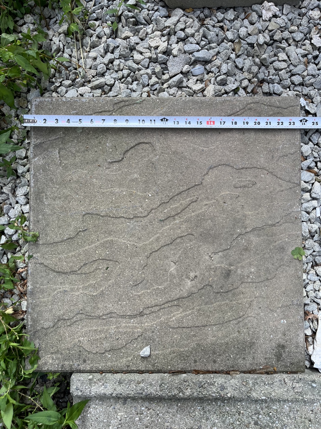 24x24x1.5 in concrete slab (105 pieces) available by July 28 - photo 3