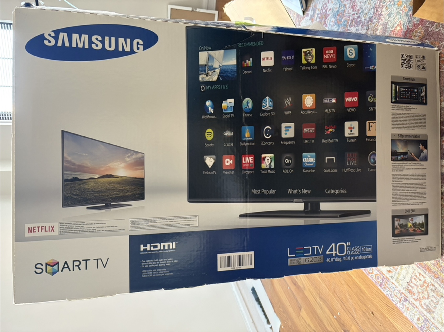 Samsung 40" LED Smart TV + Roku - photo 3