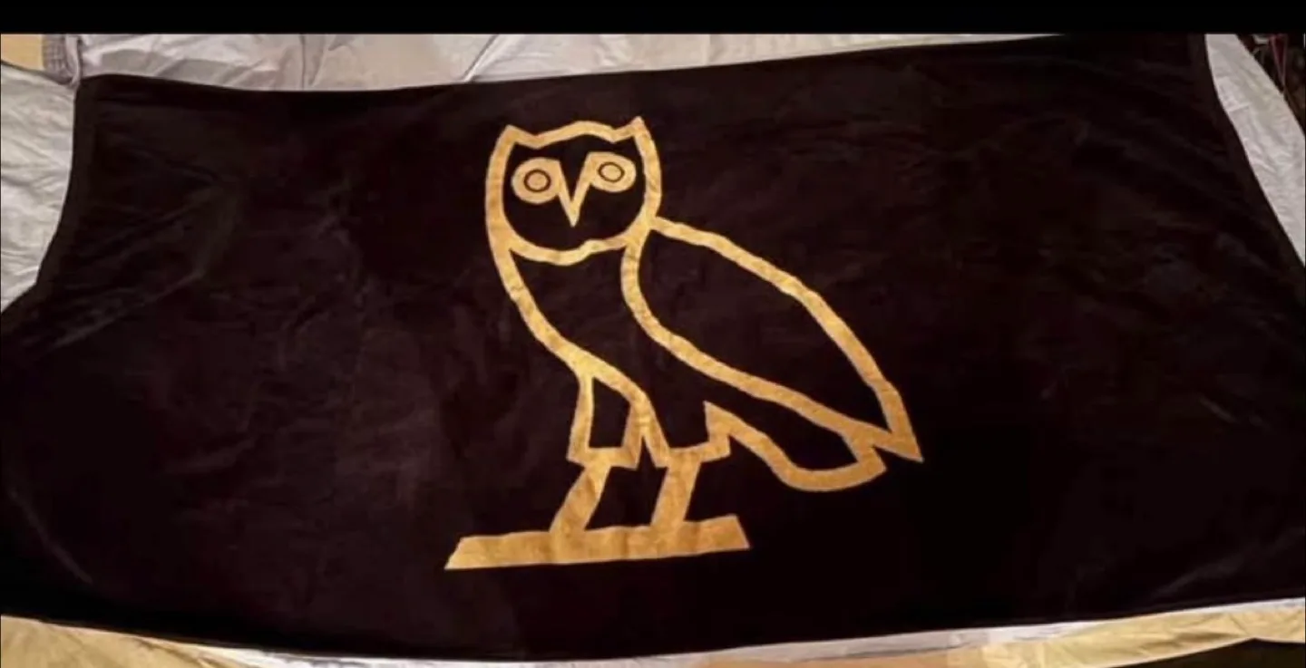 OVO Owl Blanket - Gold/Black thumbnail