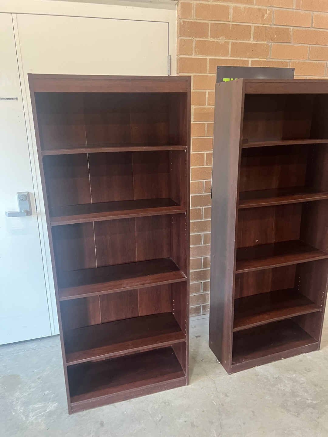 Set of 2 Bookcases - photo 3