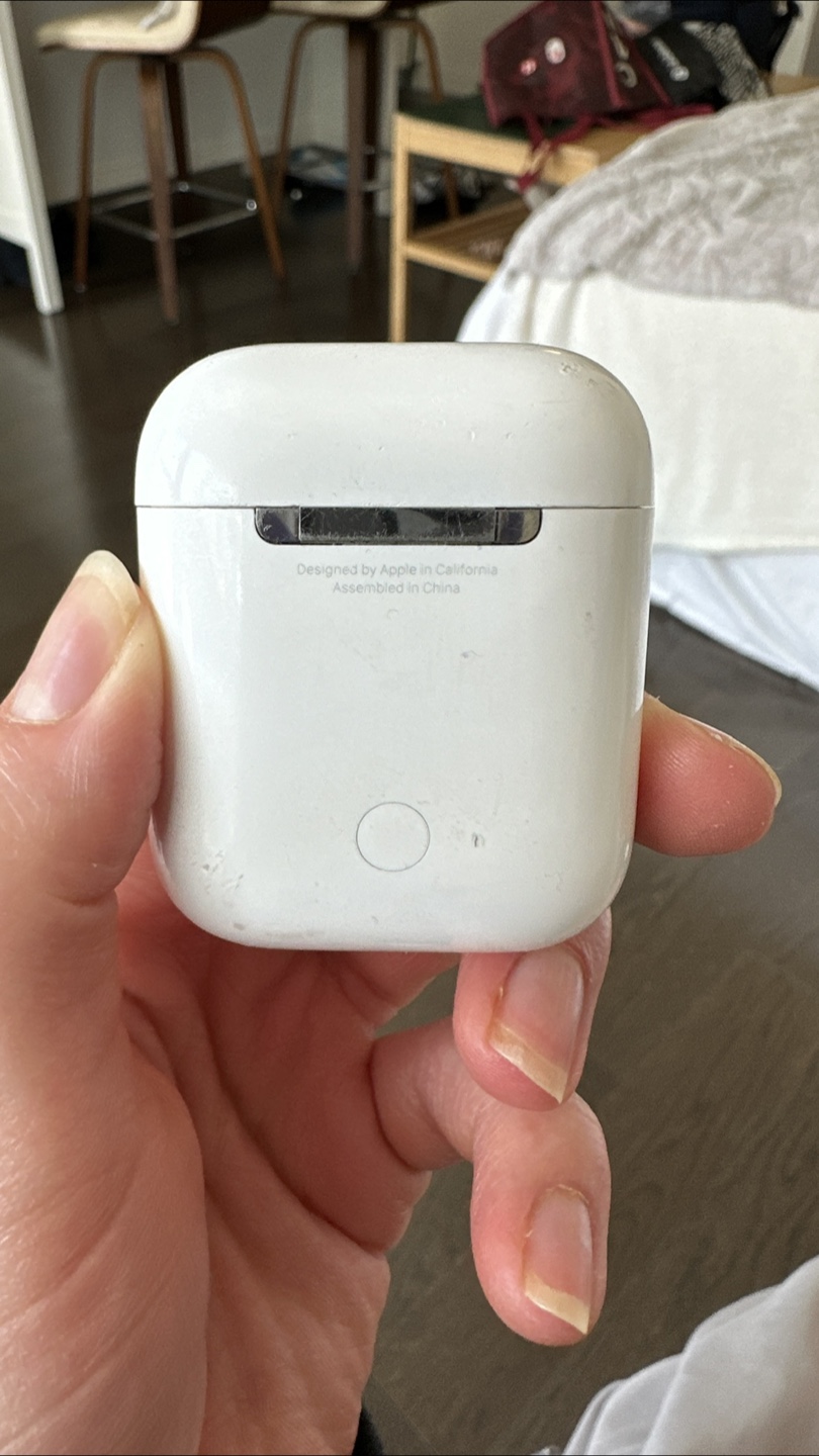 Apple AirPods (2nd Generation) - photo 3