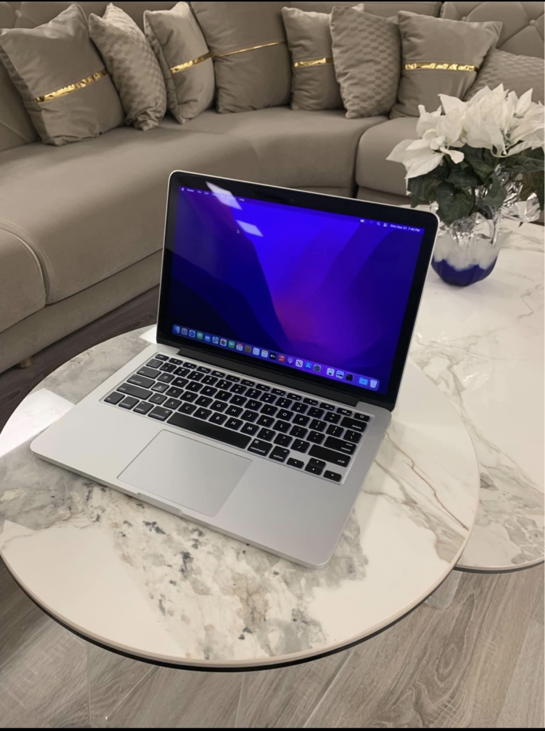 Macbook Pro Retina 3k Resolution 2015 - photo 2