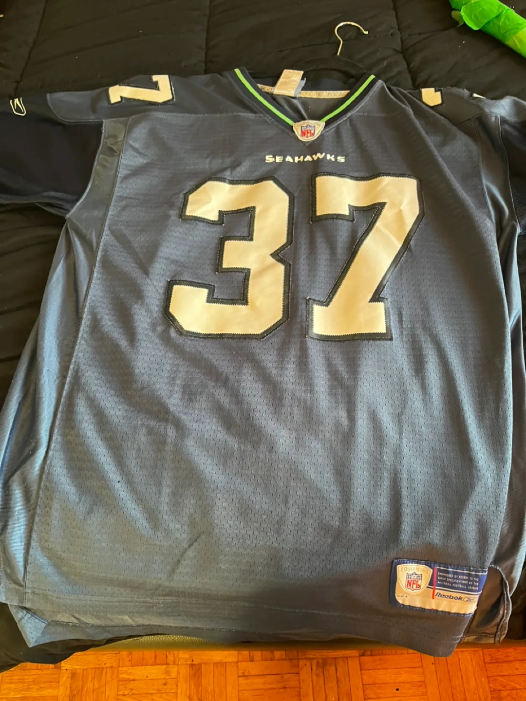 Official NFL Sea hawk jersey image indicator(2)