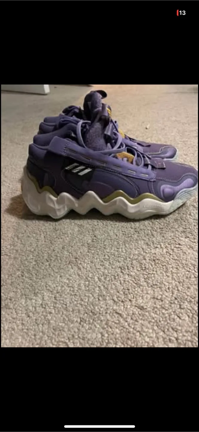 Adidas Exhibit B Wmns Mid Basketball Shoes - Size 7.5 image indicator(2)