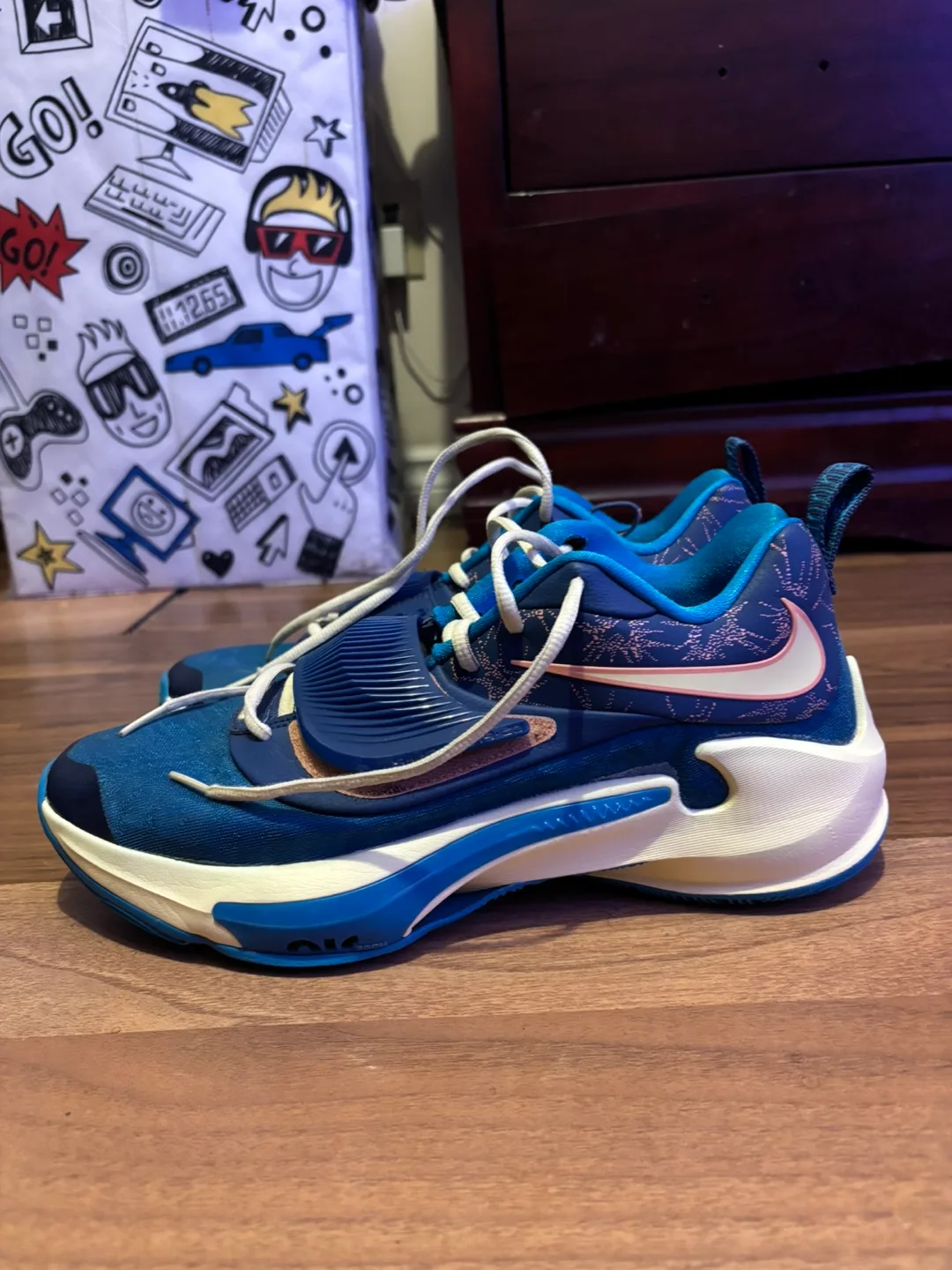 Nike Giannis Freak 5 Blue Basketball Shoes thumbnail