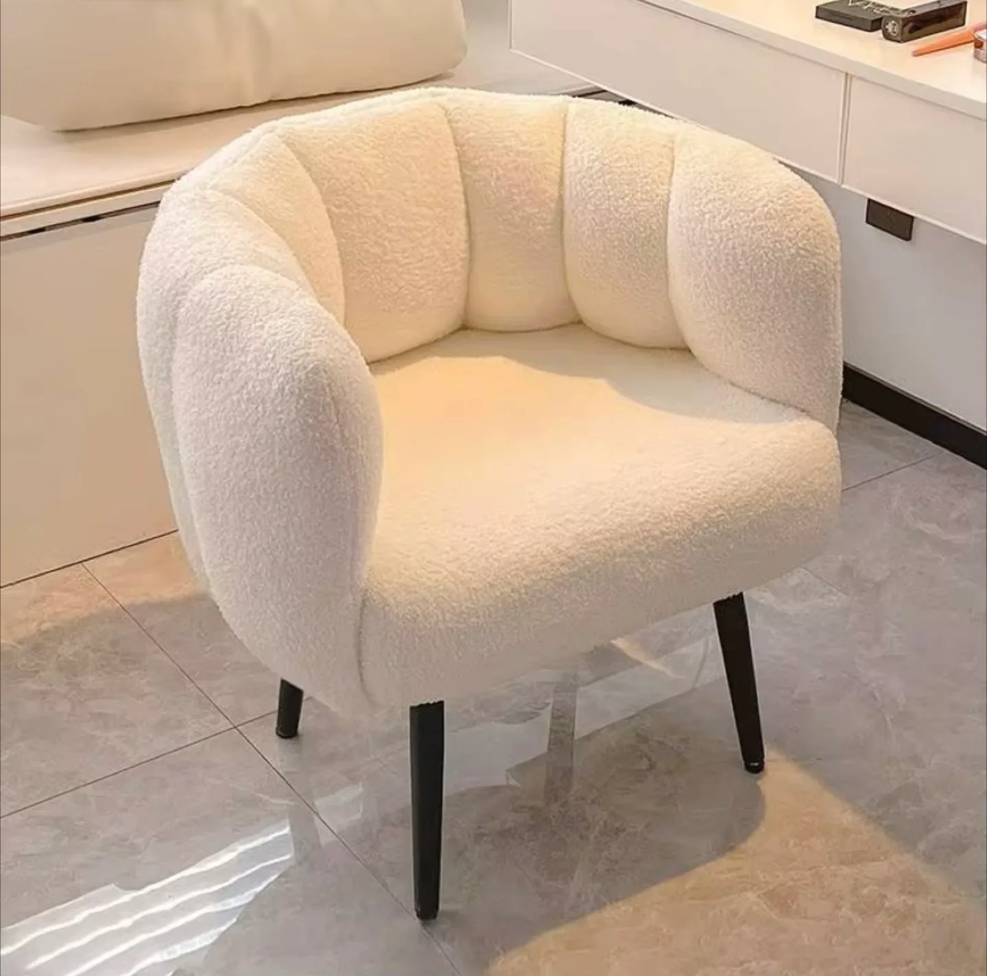 Cream Sherpa Accent Chair image indicator(5)