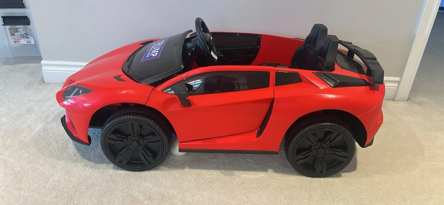 Red Ride-On Car for Kids image indicator(2)