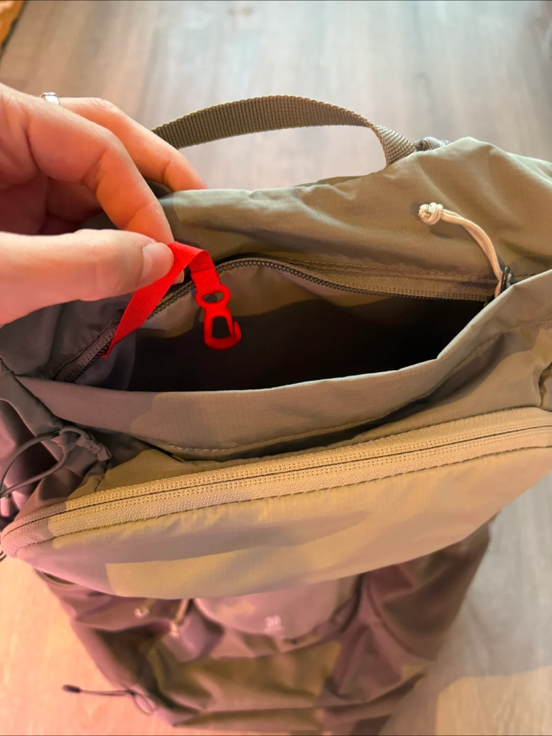 Salomon 30 TrailBlazer Backpack image indicator(5)