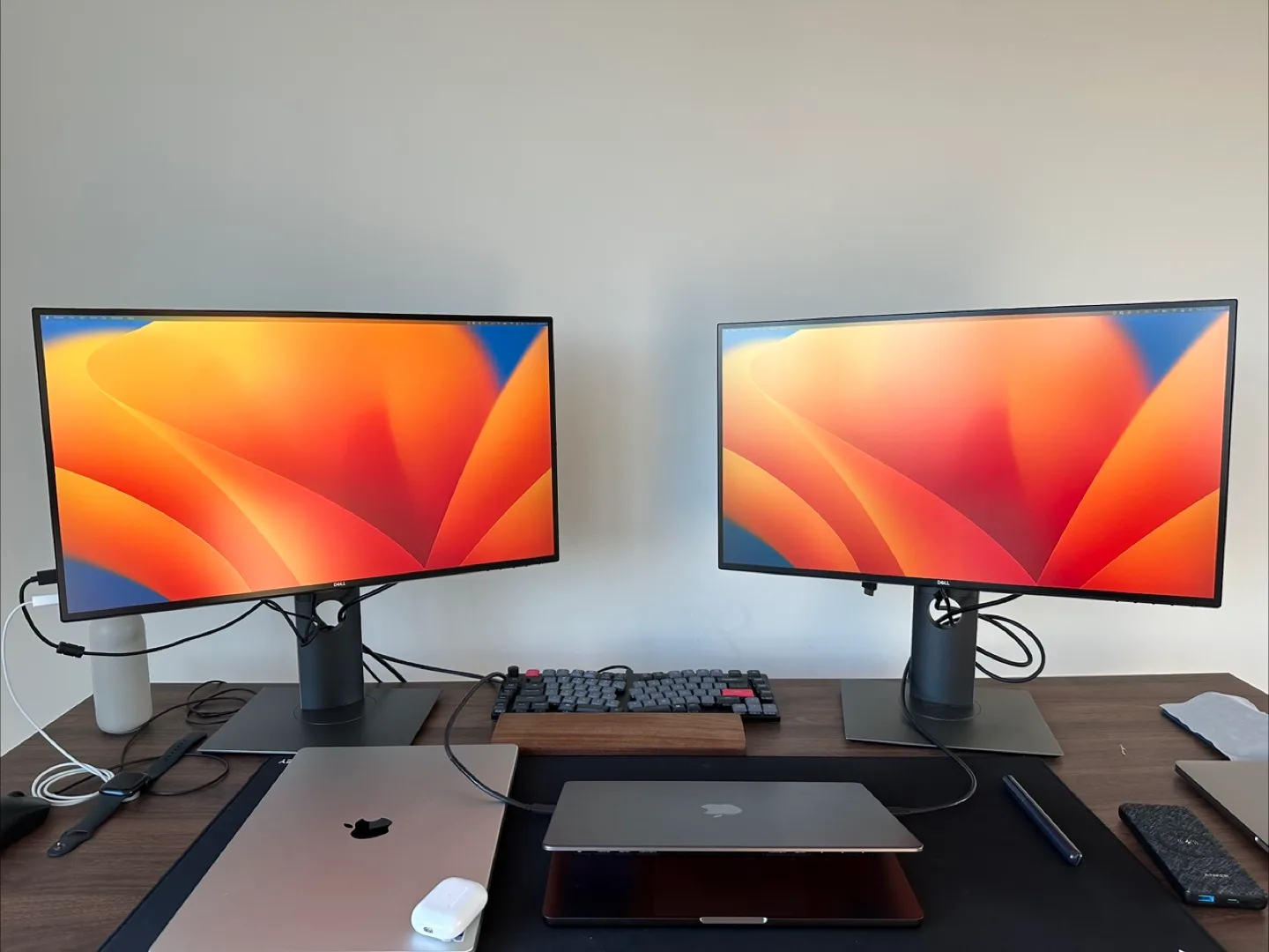 Dell UltraSharp 25 inch LED-Backlit LCD Monitor thumbnail