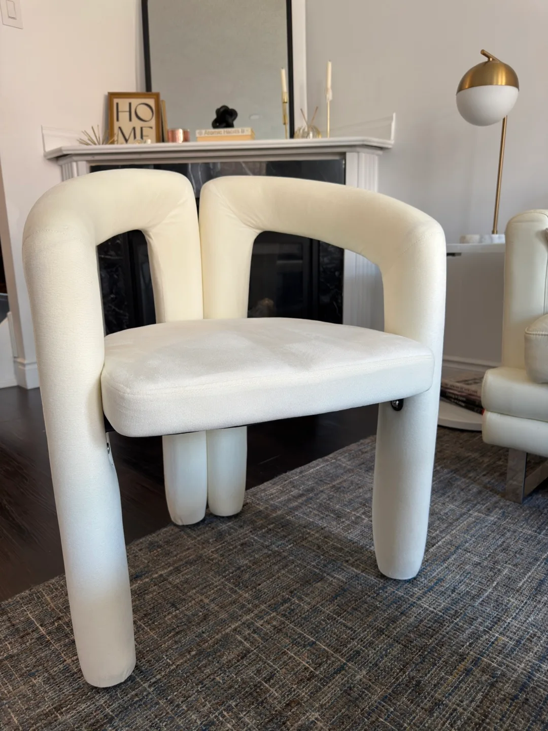 VELVET IVORY ACCENT CHAIR image indicator(5)