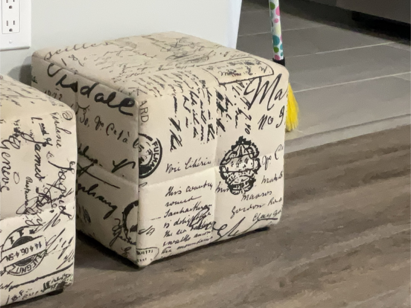 Patterned Ottoman / Footstool - photo 3