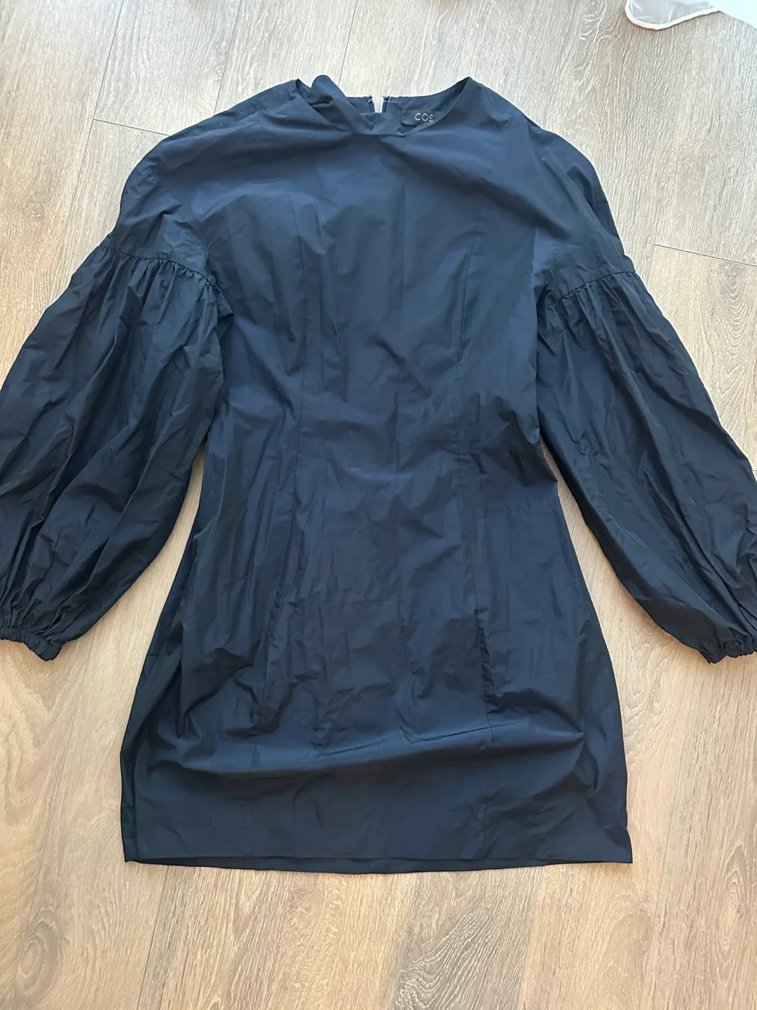 Dress thumbnail