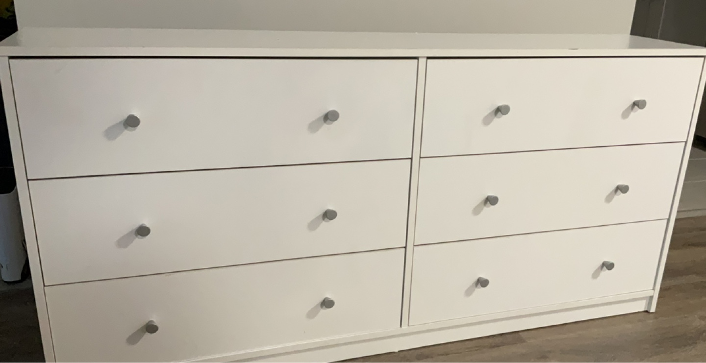 White 6-Drawer Dresser - photo 2