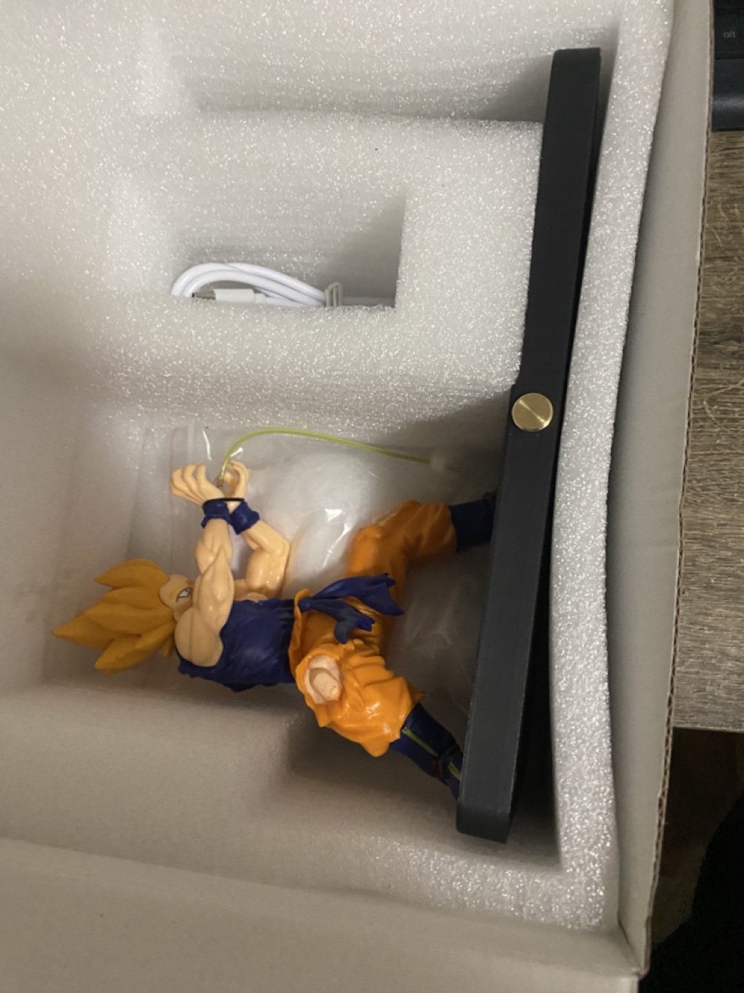 Nikola Toy Dragon Ball Z Goku Figure - photo 5