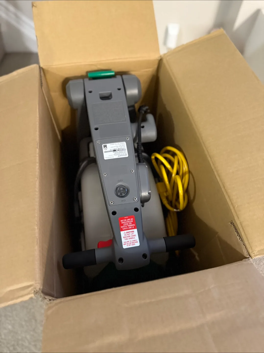 Bissell BigGreen Commercial Deep Cleaning 2 Motor Machine image indicator(10)