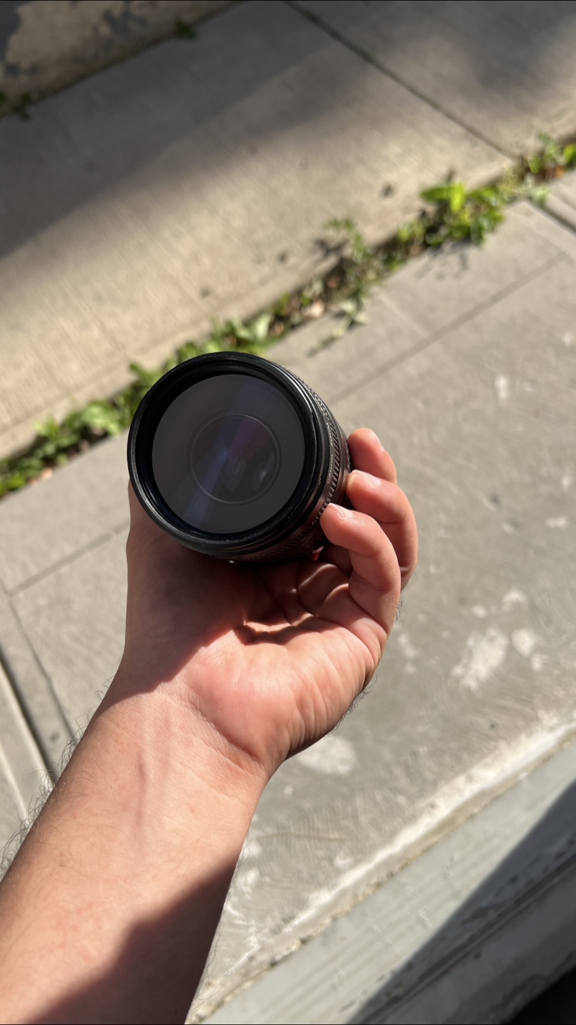 Canon Zoom Lens EF 75-300mm - photo 3