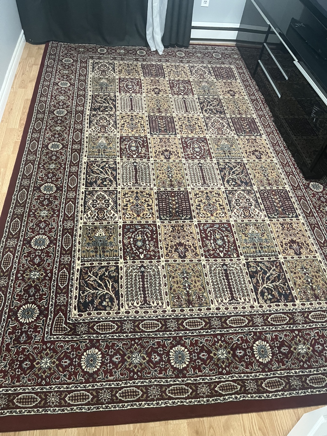 Area Rug - Red/Beige Patterned - photo 2