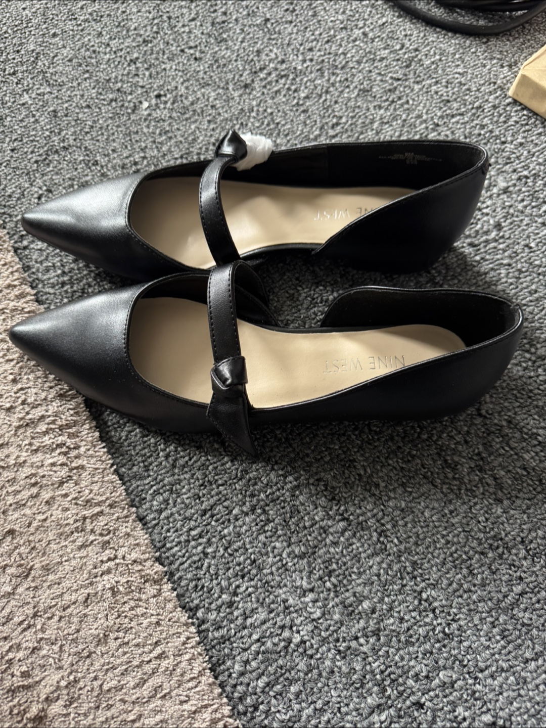 Nine West Black Flats Size 6 - photo 2