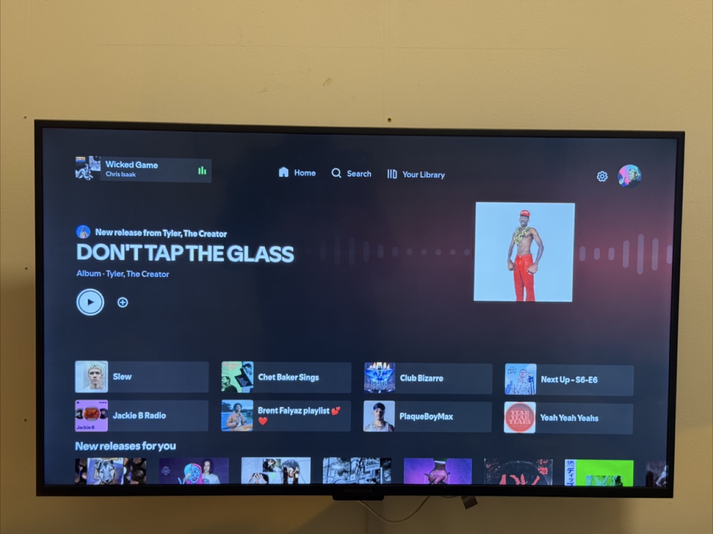 TV + Mount