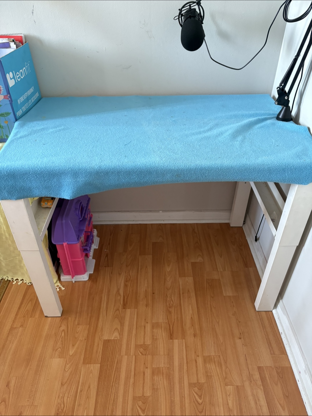 IKEA White Table for Work Station - photo 2