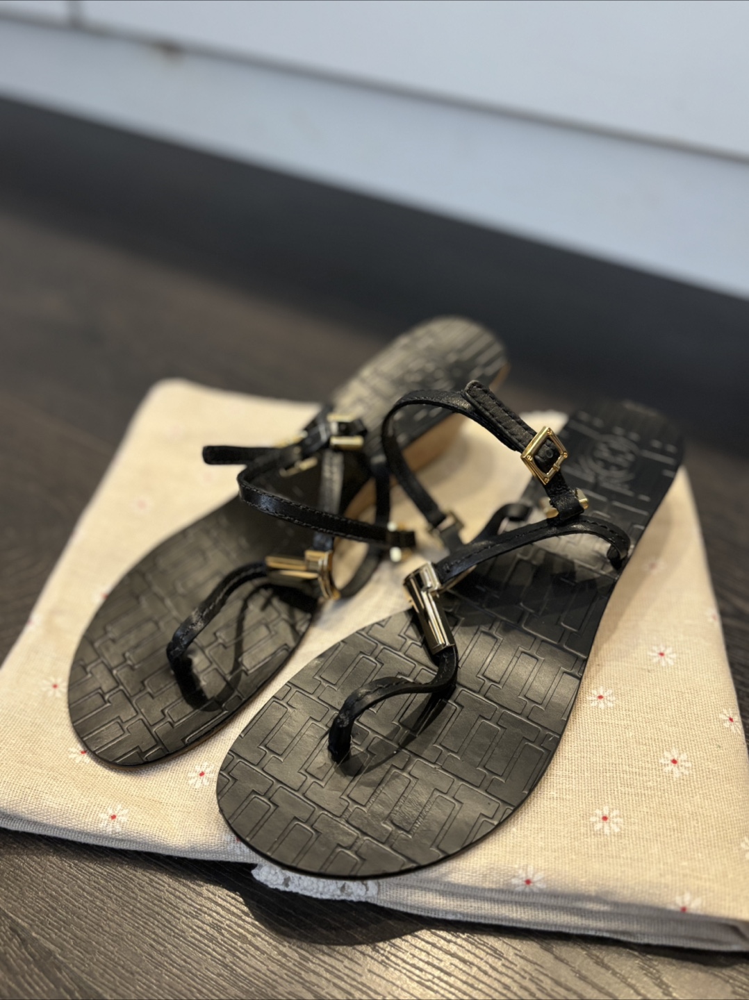 Tory Burch Black Thong Sandals - Size 8