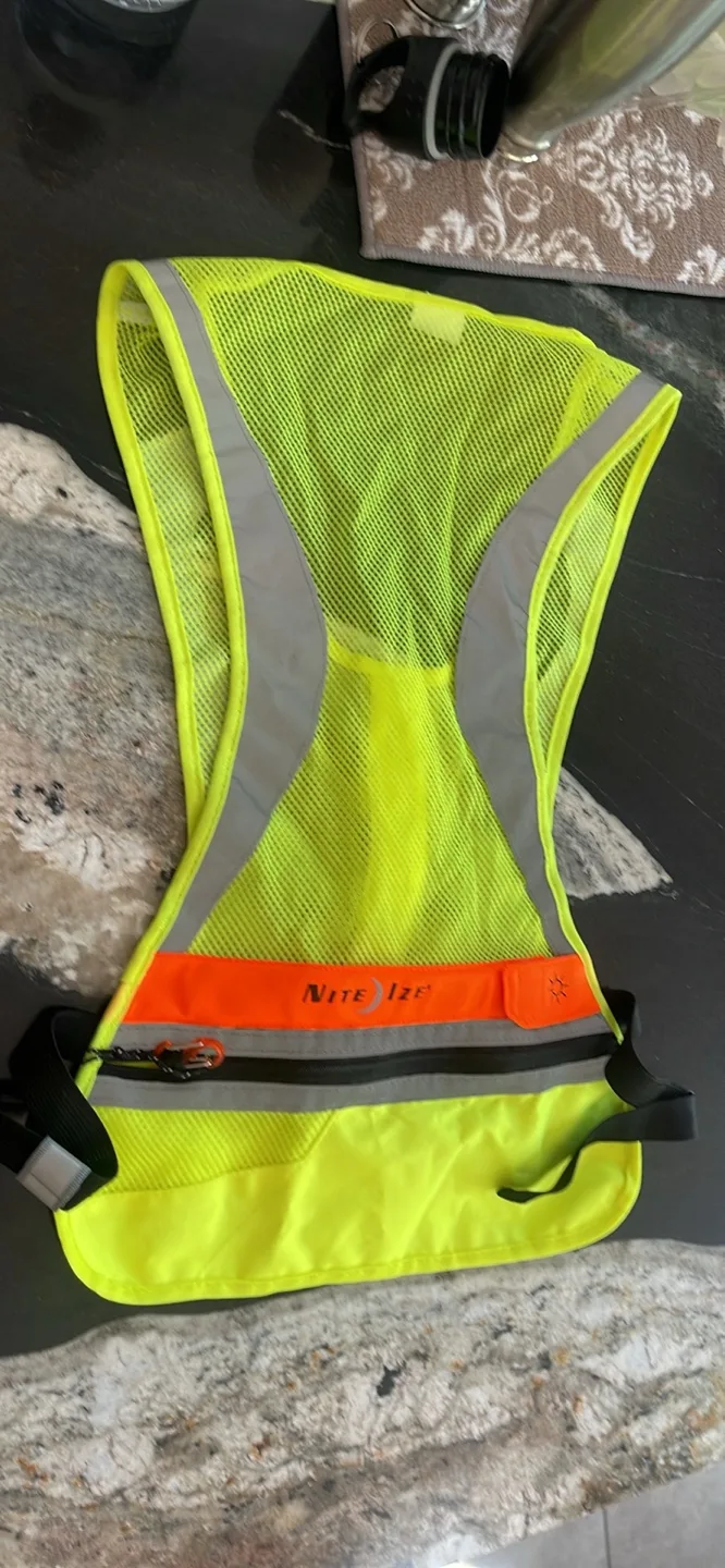 Nite Ize LED Sport Vest - Neon Yellow thumbnail