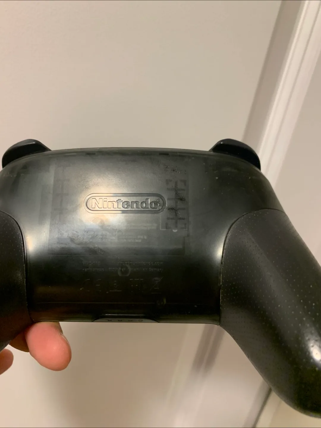Nintendo Switch Pro Controller - Black image indicator(3)