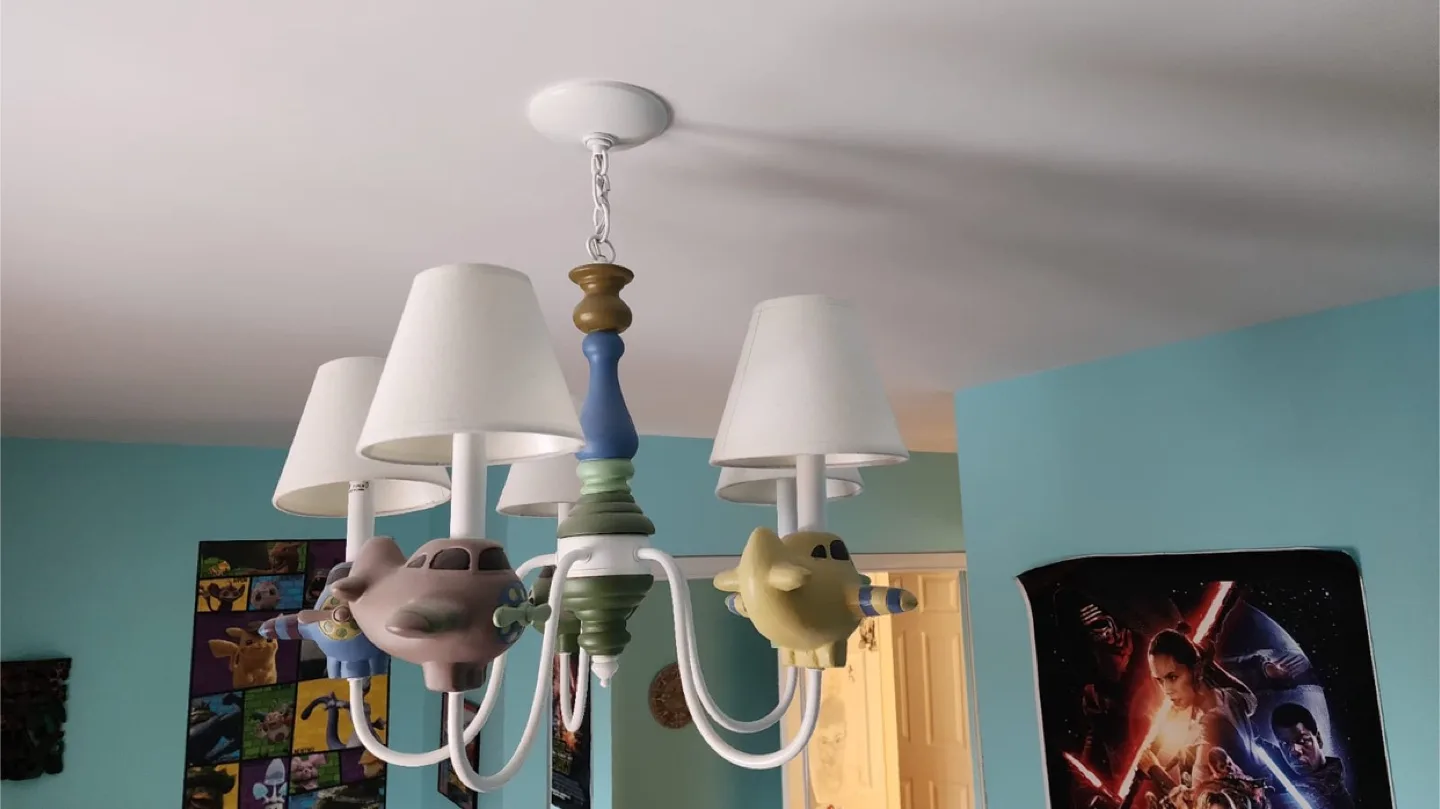 Airplane Chandelier for Kids Room thumbnail