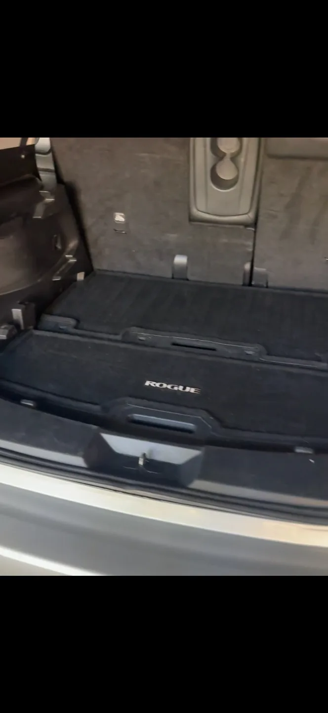 2015 Nissan Rogue SL AWD SOLD image indicator(5)