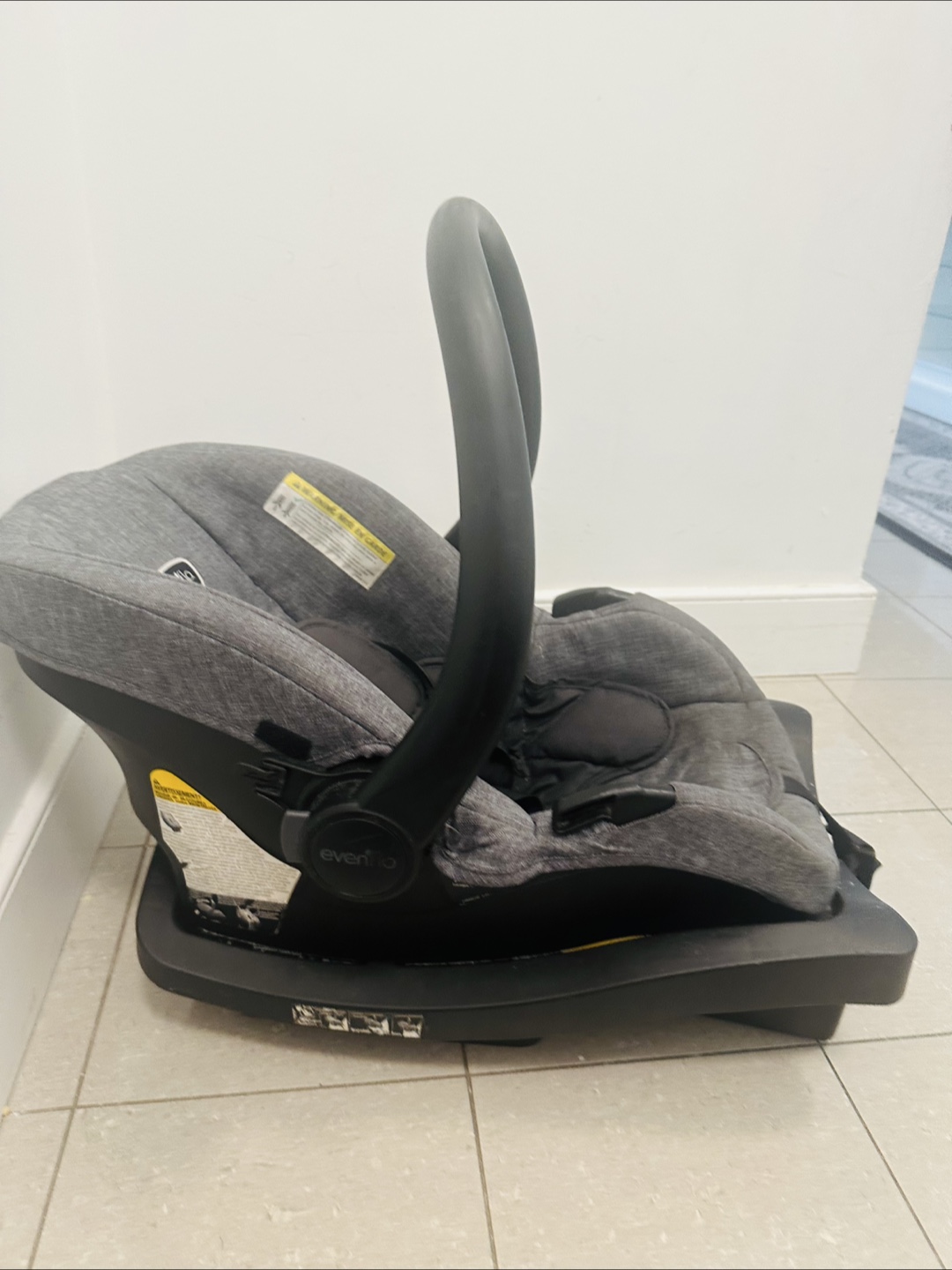 Evenflo Infant Car Seat - photo 2