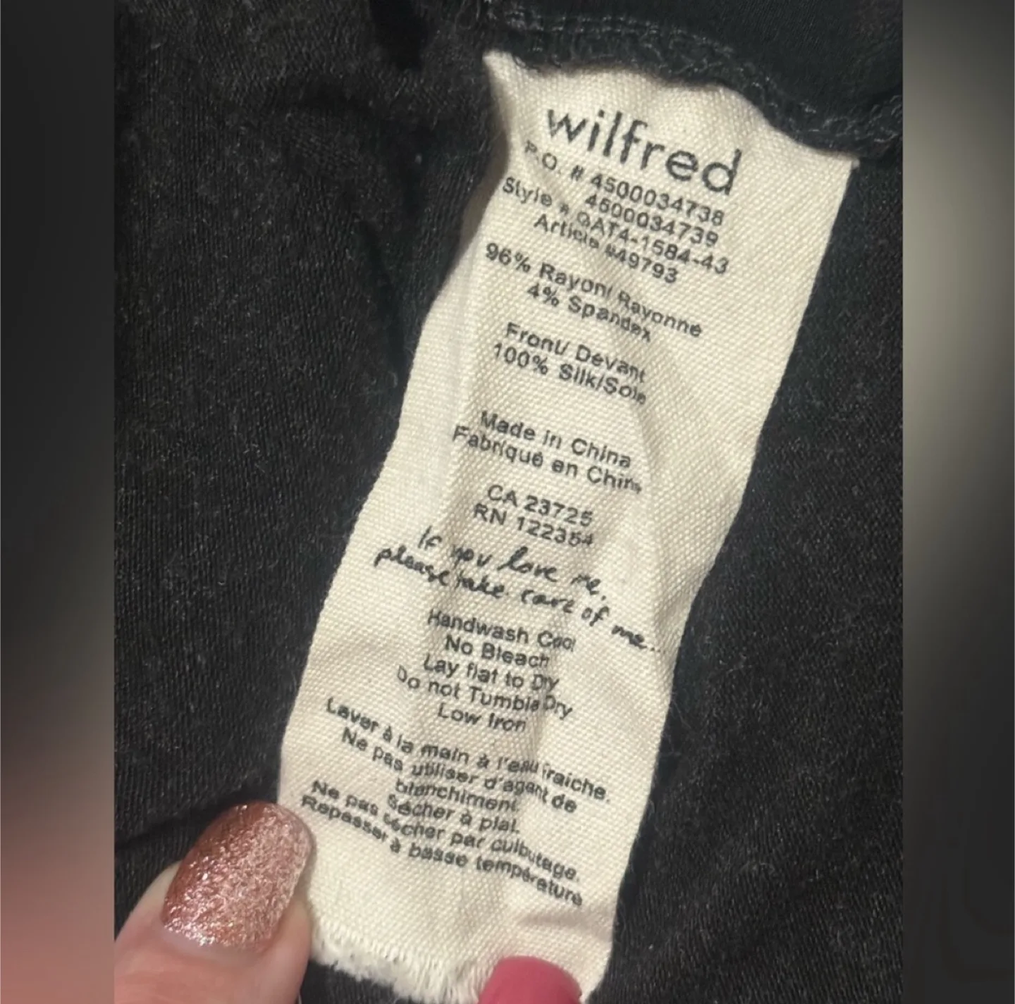 ARITZIA Silk top image indicator(5)