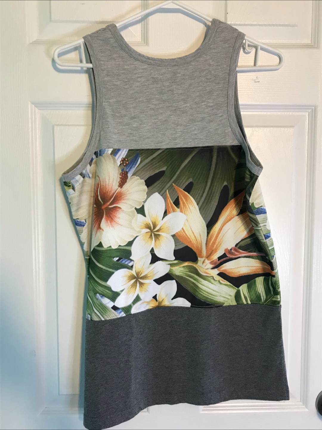 Empyre Floral Tank Top - Size Small - photo 4