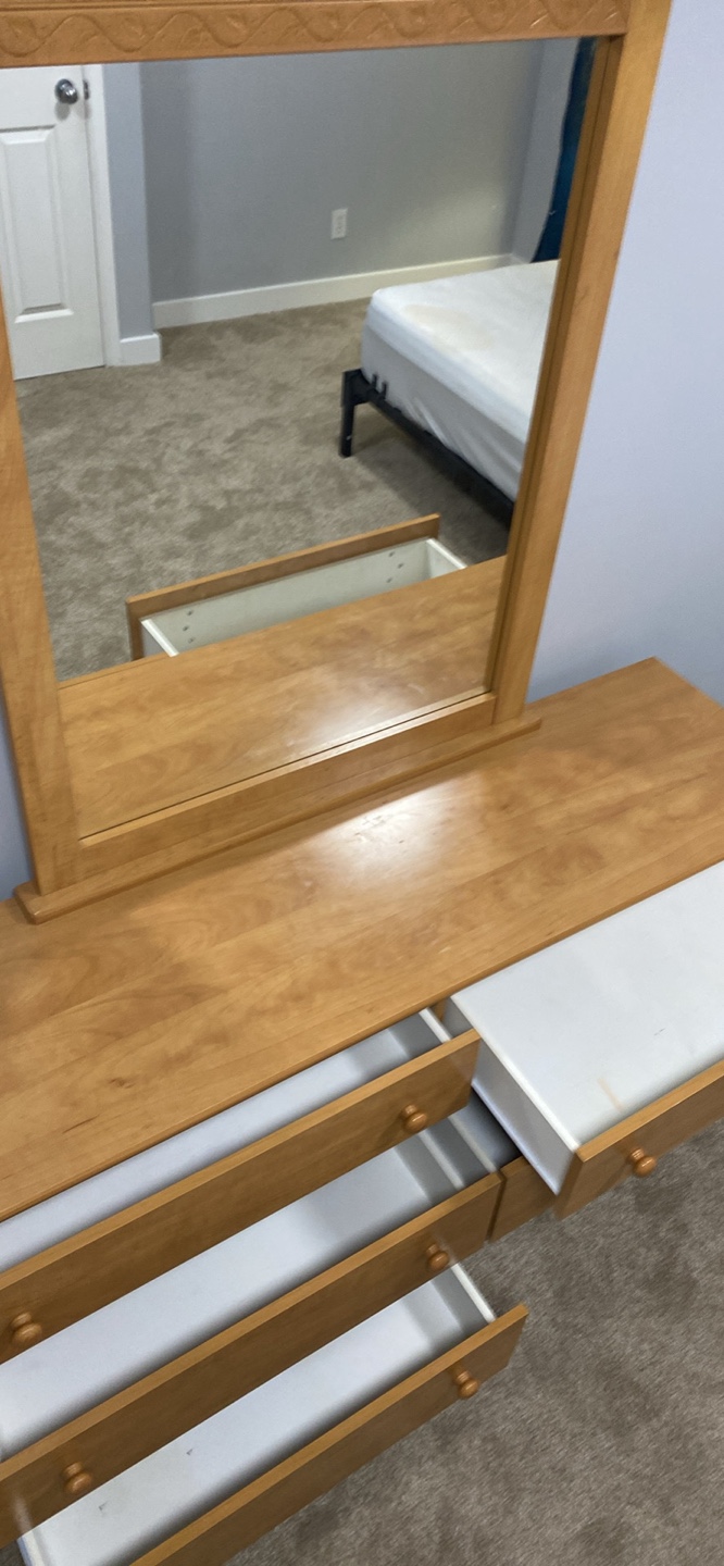 Wooden Dresser with Mirror - photo 4