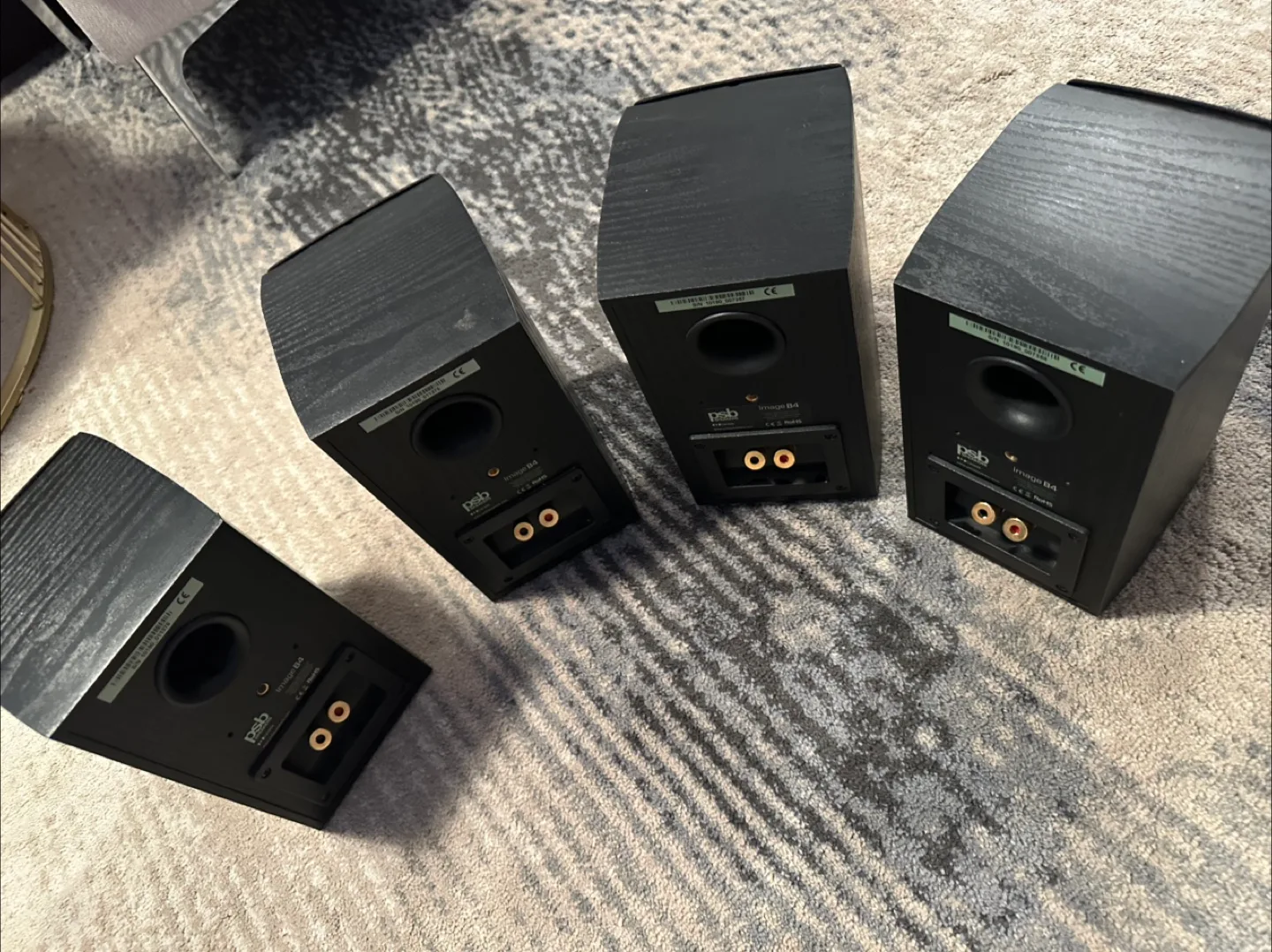 PSB Speakers Image B4/.  4sprakers image indicator(2)