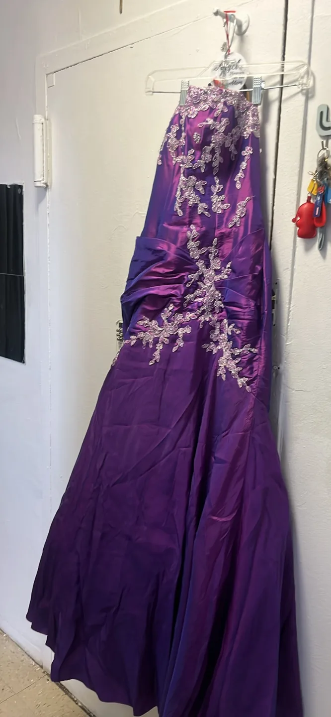 Purple Formal Gown thumbnail