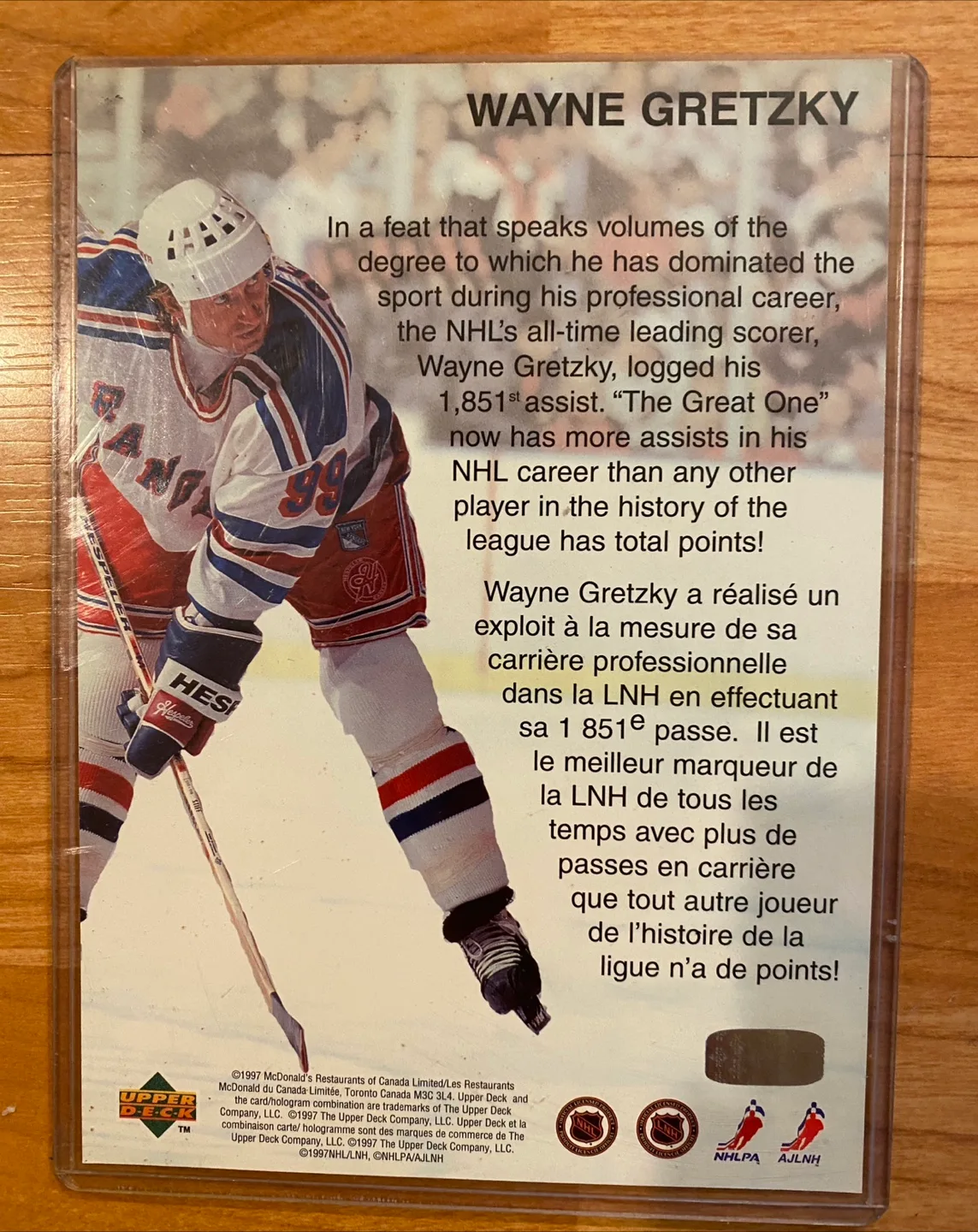 Wayne Gretzky Upper Deck Hockey Card image indicator(2)